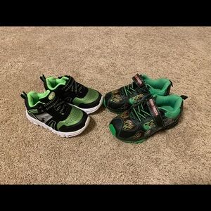 Set of size 7 & 9 boy shoes